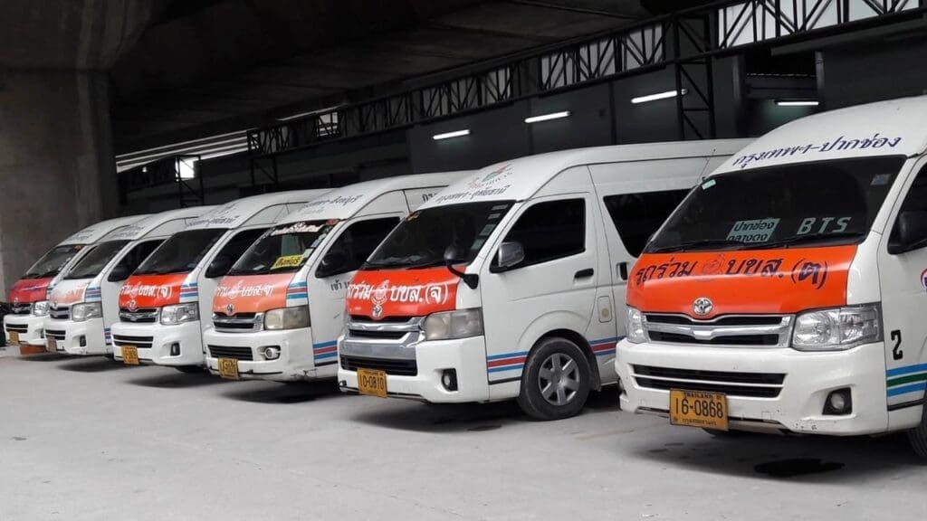Mini Van Mo-Chit Transportation - Chatuchak
